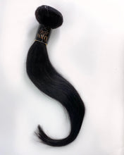 Lade das Bild in den Galerie-Viewer, Remy Brazilian Weave Human Hair Straight Bundel
